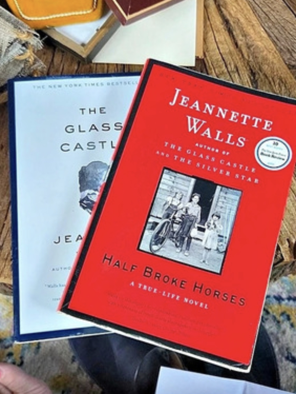Jeannette Walls Book Combo. The Glass Castle and Half Broke Horses